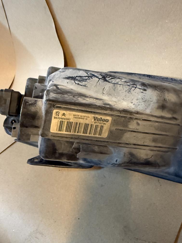 206 Sağ Ön Far 206 Sağ Ön Far