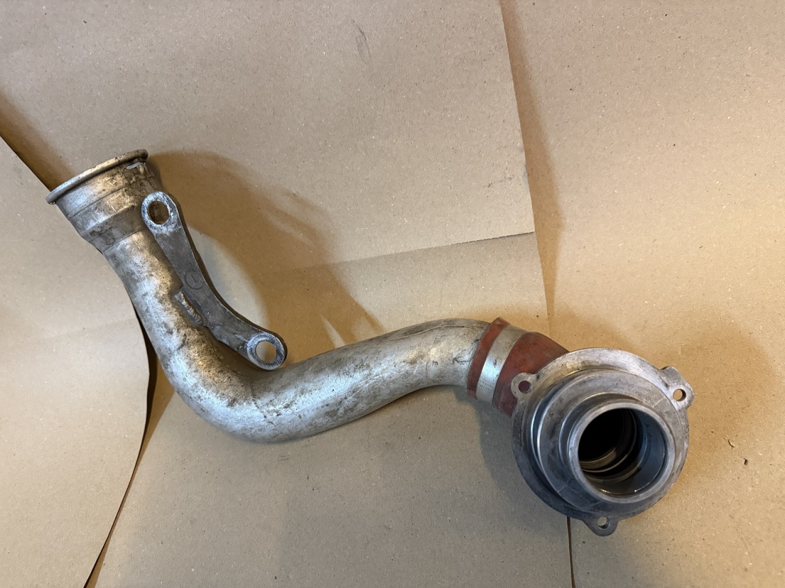 K04 Turbo Çıkış Borusu