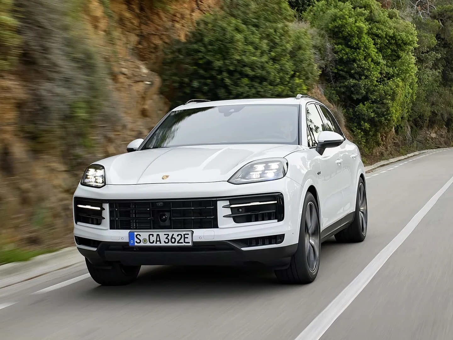 Porsche Cayenne E3.2 04/2023 ... Chip Tuning E-Hybrid 470hp Porsche Cayenne E3.2 04/2023 ... Chip Tuning E-Hybrid 470hp