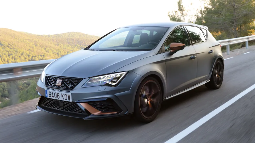 Seat Leon 5F Mk2  2017  2020 Chip Tuning 2.0 TSI Cupra (GPF) 300hp
