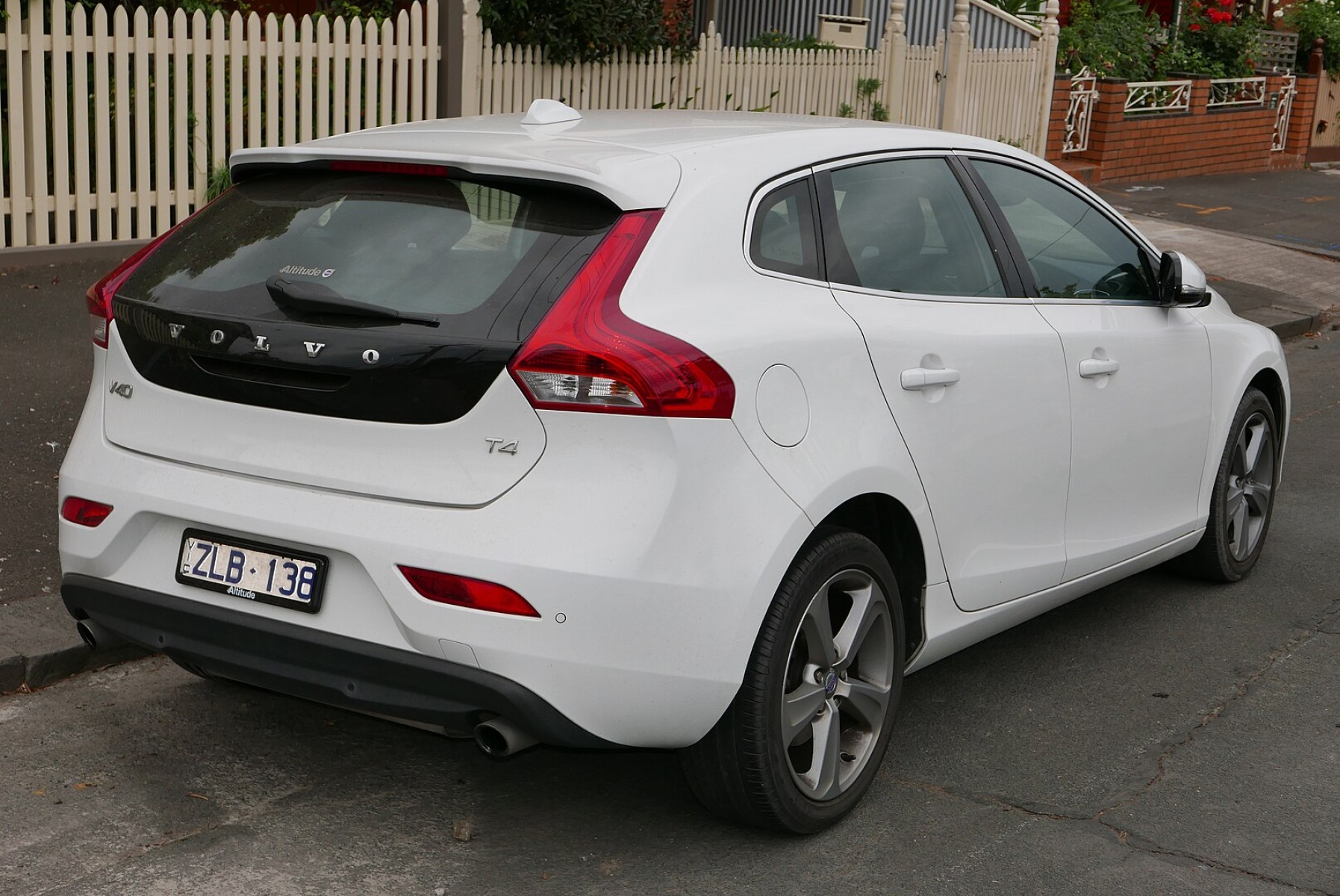Volvo V40 / V40 CC 2012  2015 Chip Tuning 1.6 T4 180hp