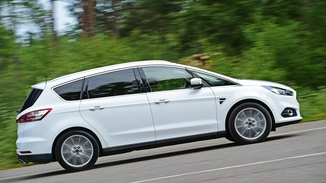 Ford S-Max 09/2015  2018 Chip Tuning 2.0 TDCi 180hp