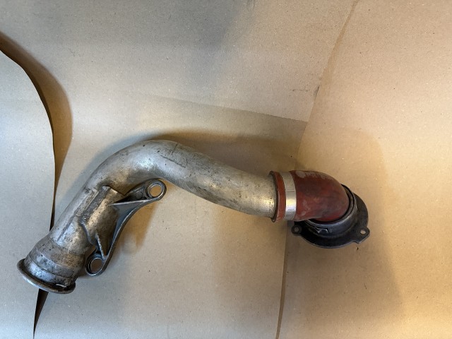 K04 Turbo Çıkış Borusu